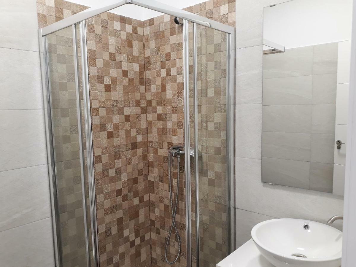 Hub Hostel Севиля Екстериор снимка